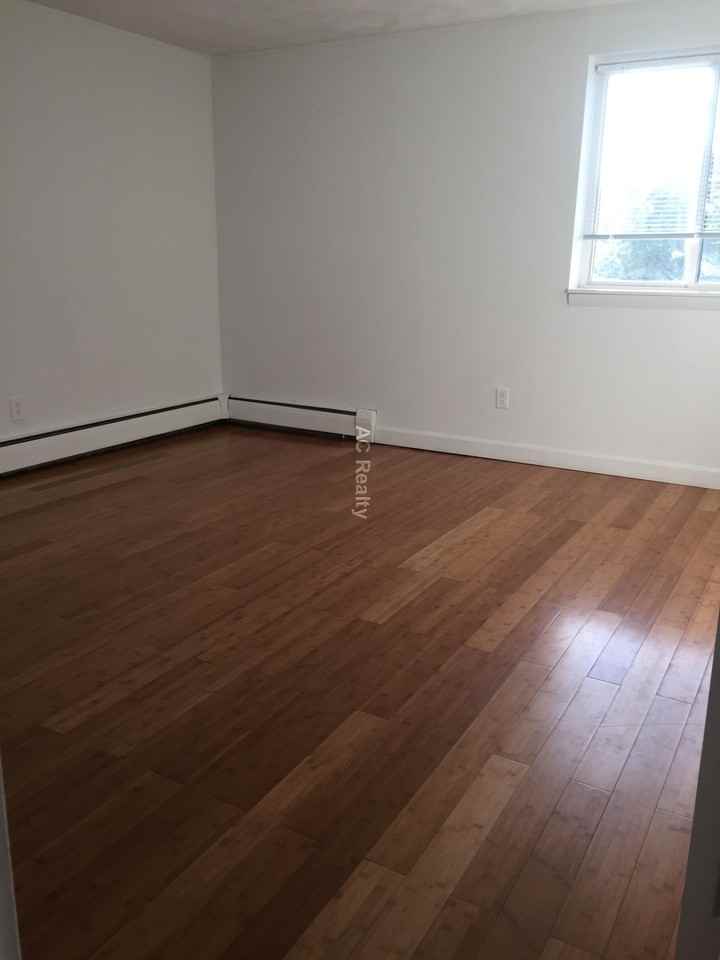 30 Park Avenue #30 - Photo 4 of 7