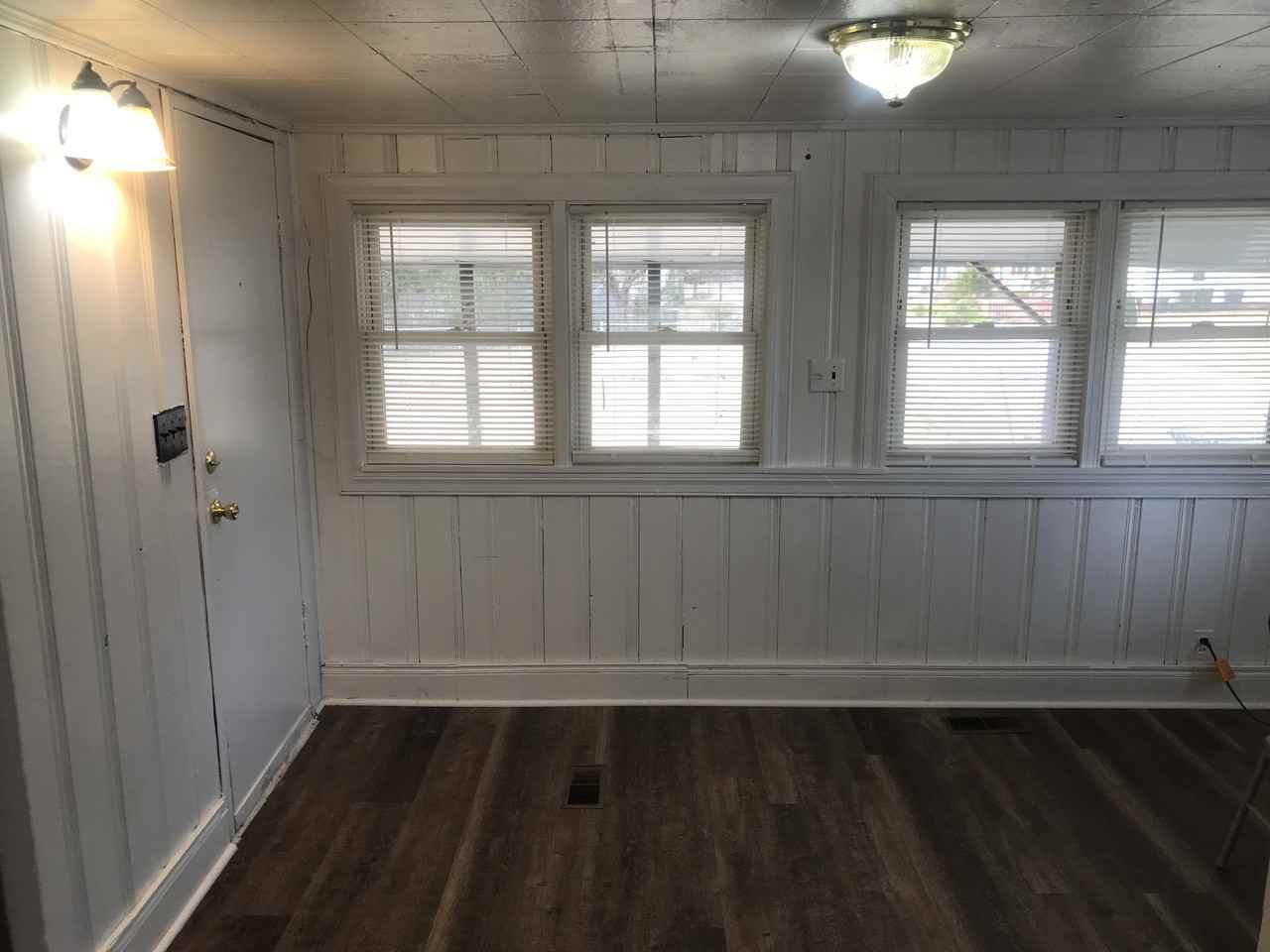 1111 North George Street - Photo 3 of 13