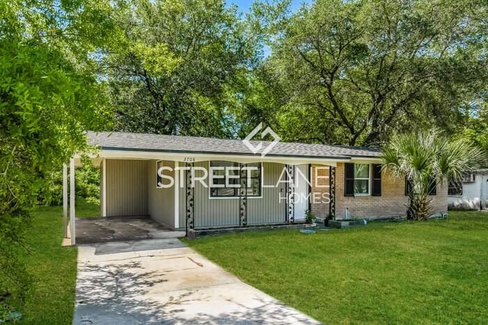 3708 Clyde Dr - Photo 2 of 16