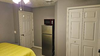 2885 W Huron Dr - Photo 1 of 1