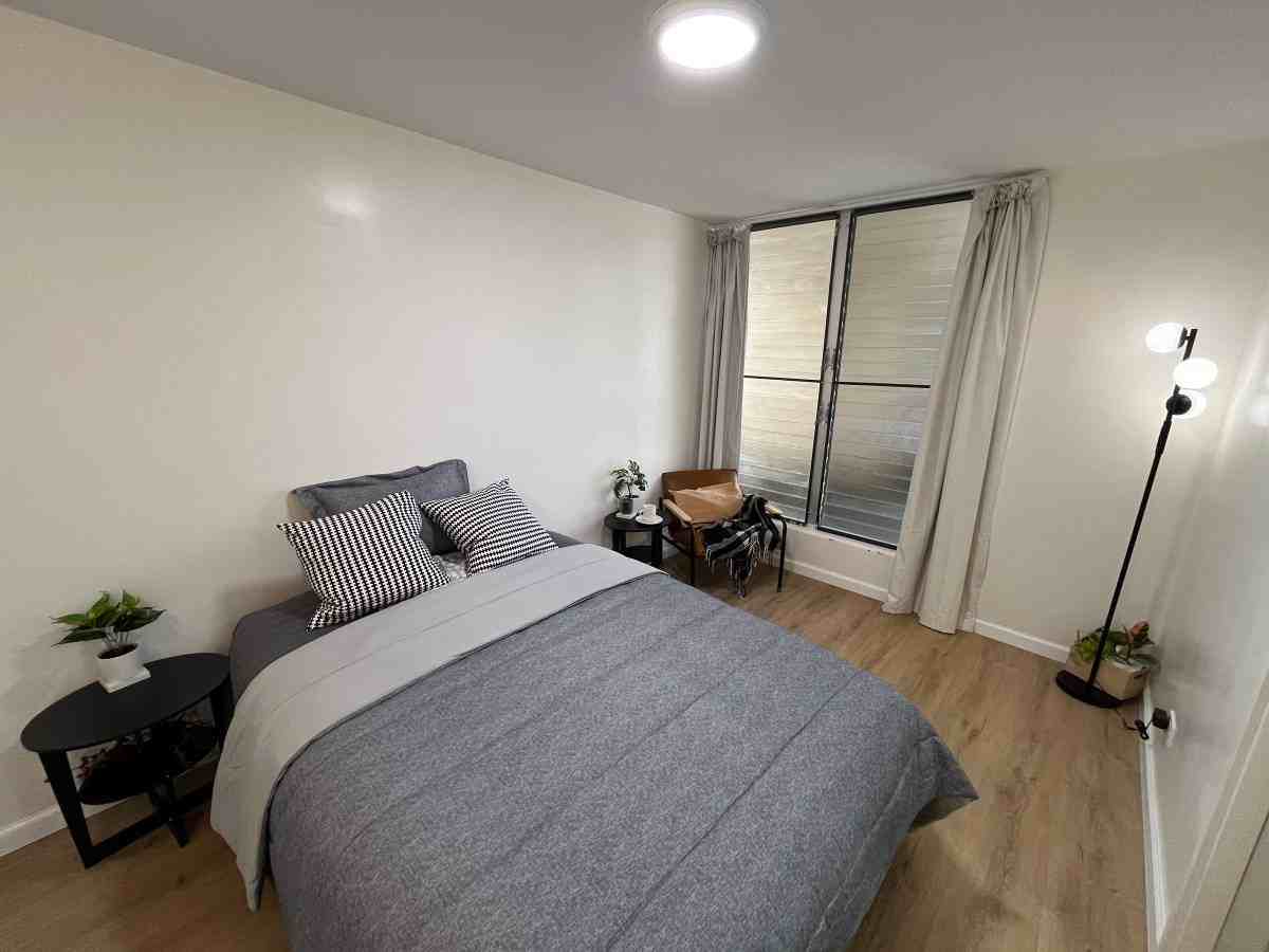 Wilder Ave & Kewalo St