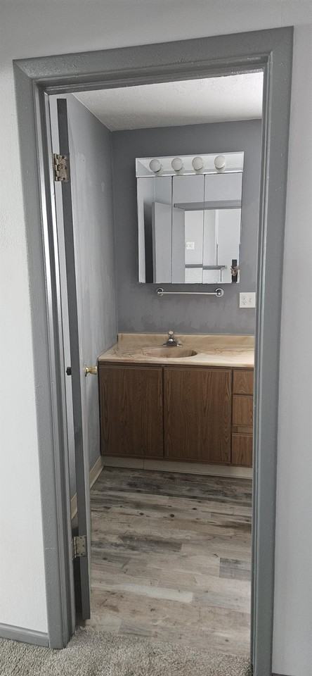 1007 5th Ave S #1 - Photo 4 of 8