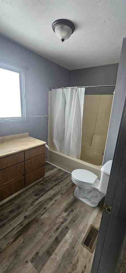 1007 5th Ave S #1 - Photo 5 of 8