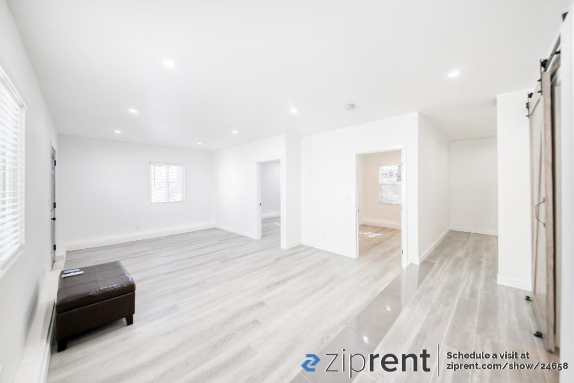 2248 Duvall St - Photo 2 of 17