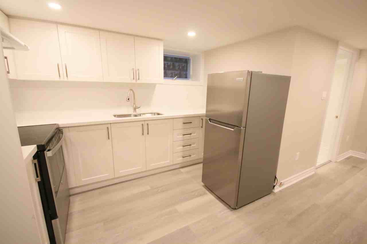 28 Sunnybrae Crescent - Photo 2 of 12