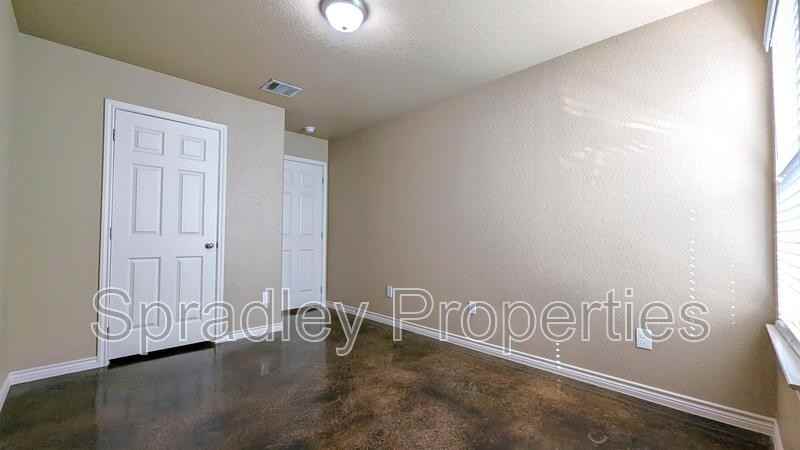 1540 Brazos Rd - Photo 6 of 11