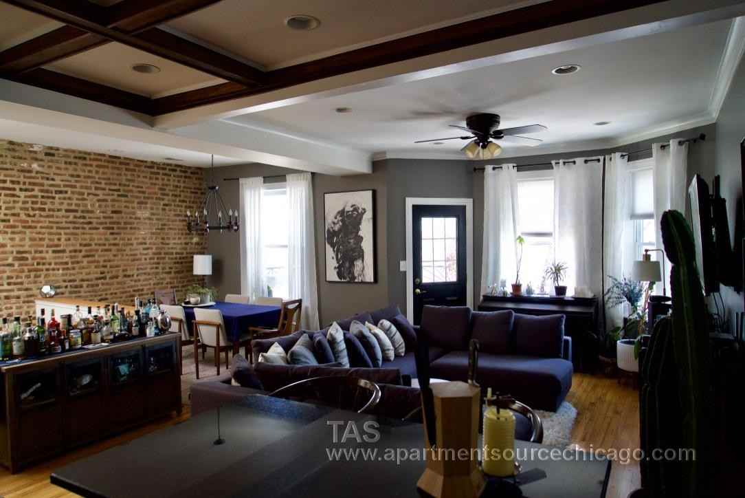 1010 N Kedzie Ave #3 - Photo 4 of 20