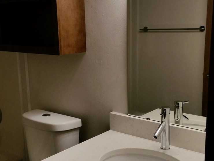 Cardinal Apartments - Photo 3 of 5