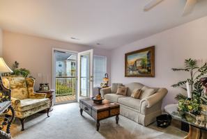 featured image of 1320 Ashebury Ln