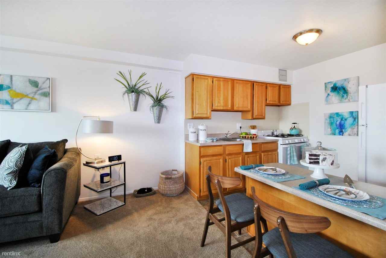 River Towers Senior Apartments - Photo 3 of 32