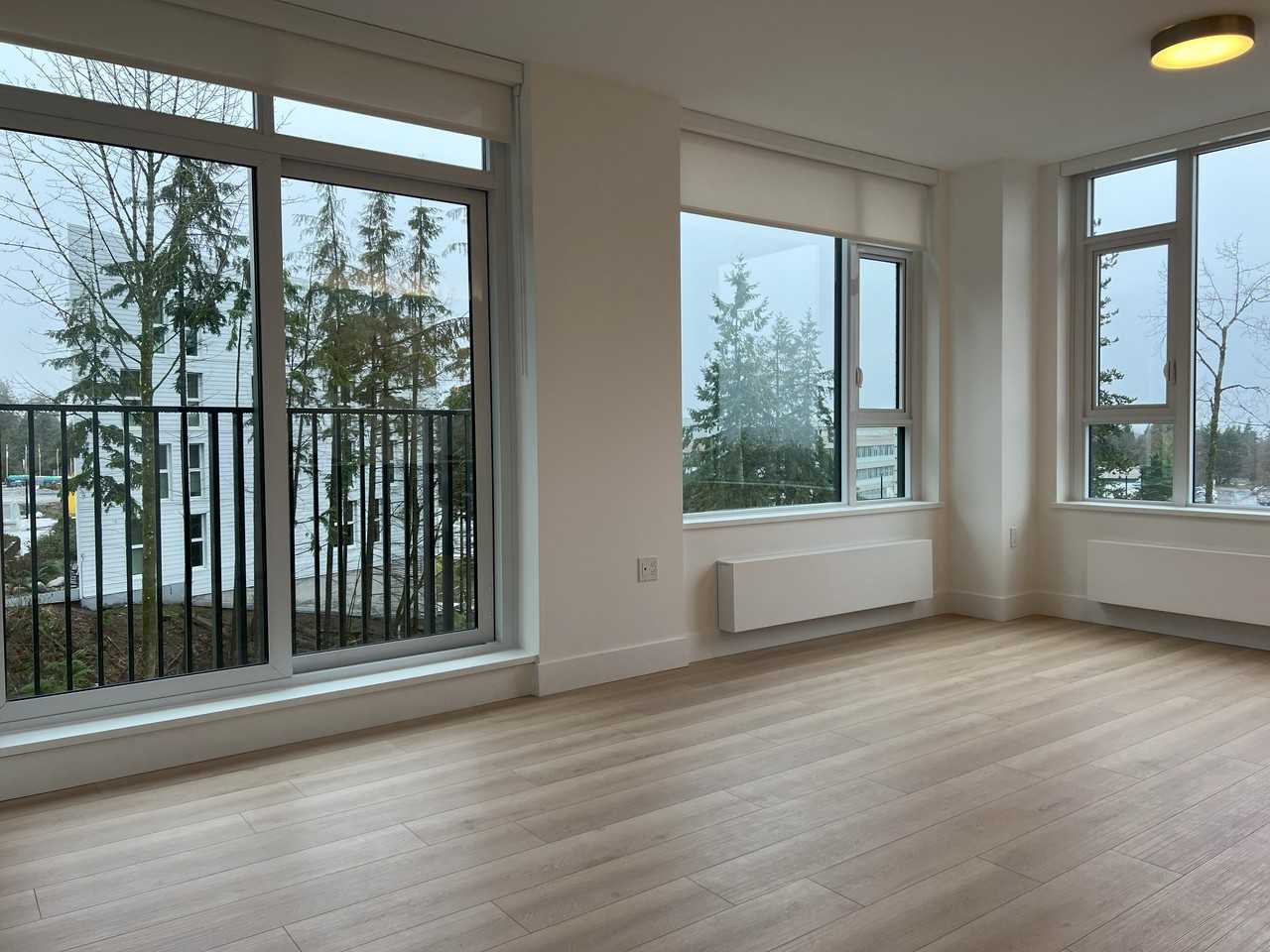 8760 University Crescent - Photo 7 of 20