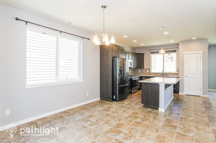 1010 Magnuson Way - Photo 3 of 16