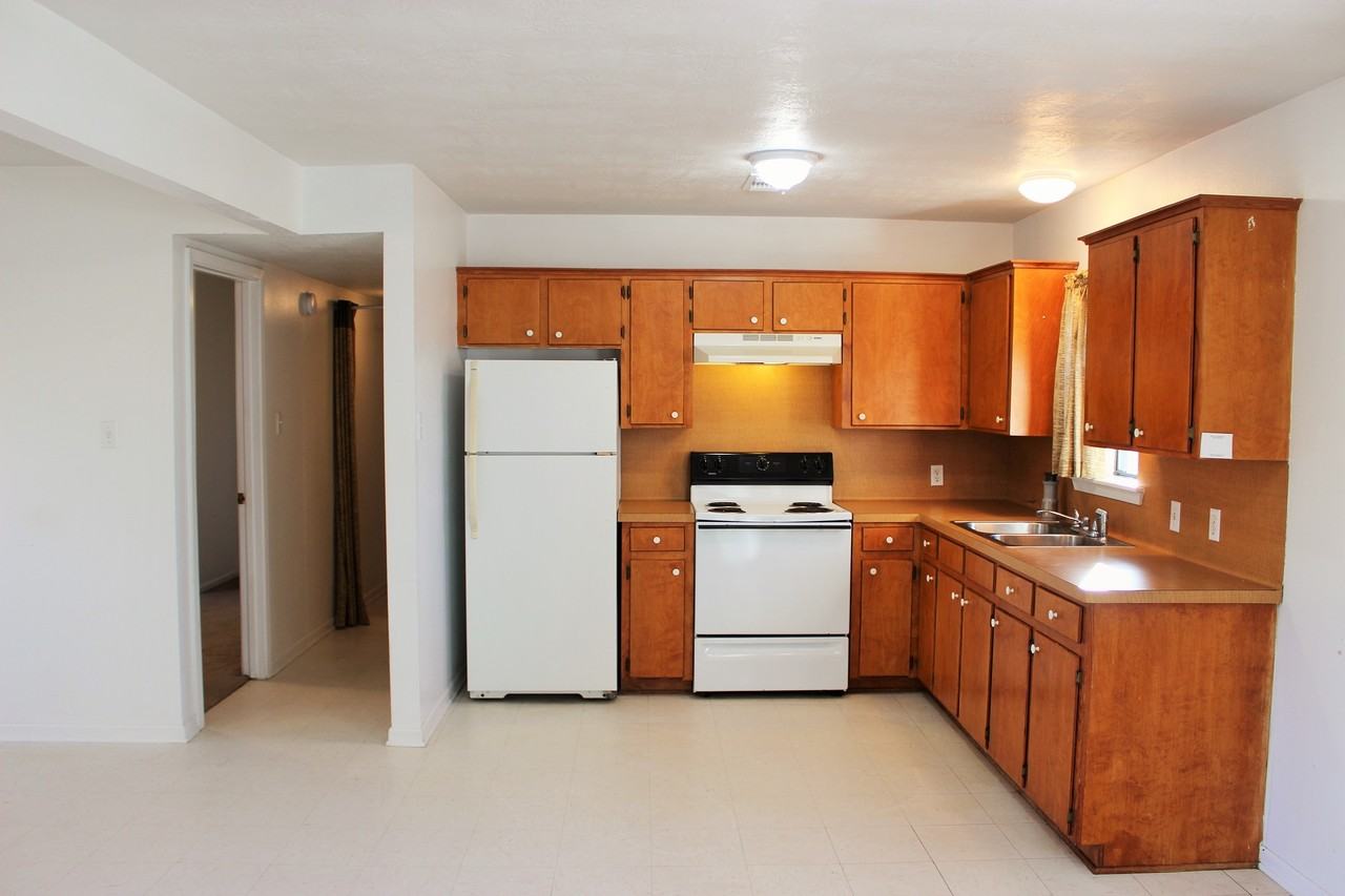 1030 Garden Street #1 - Photo 4 of 9