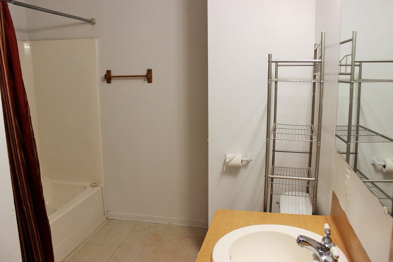 1030 Garden Street #1 - Photo 7 of 9