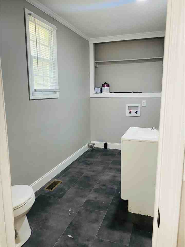 1504 N Rocky Way Dr #1 - Photo 6 of 16