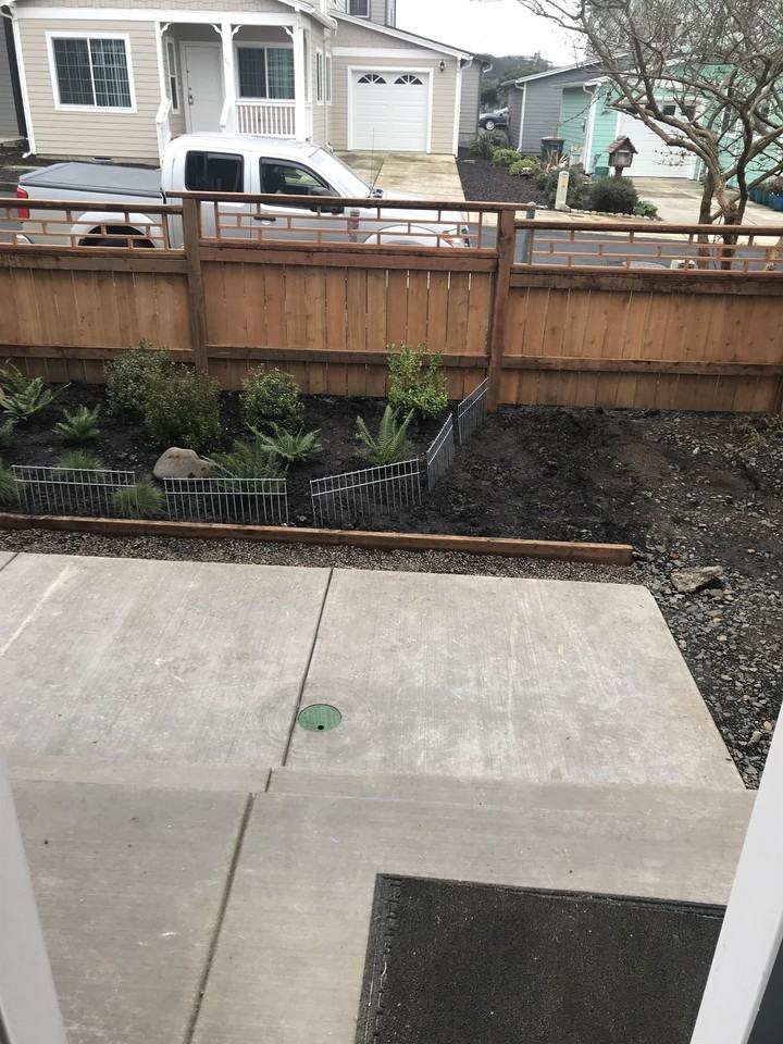 712 Nw 1st St #1 - Photo 3 of 17