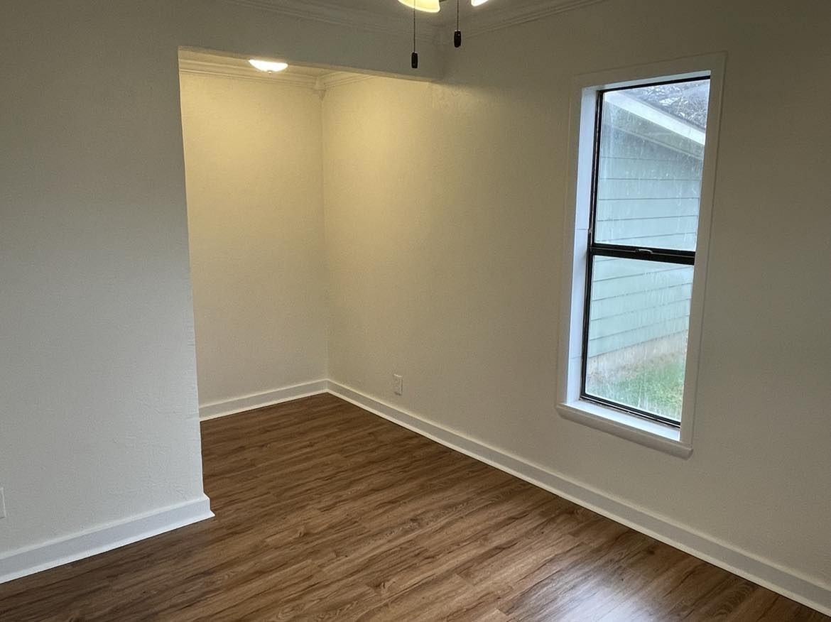 206 S Elm St #1 - Photo 6 of 10