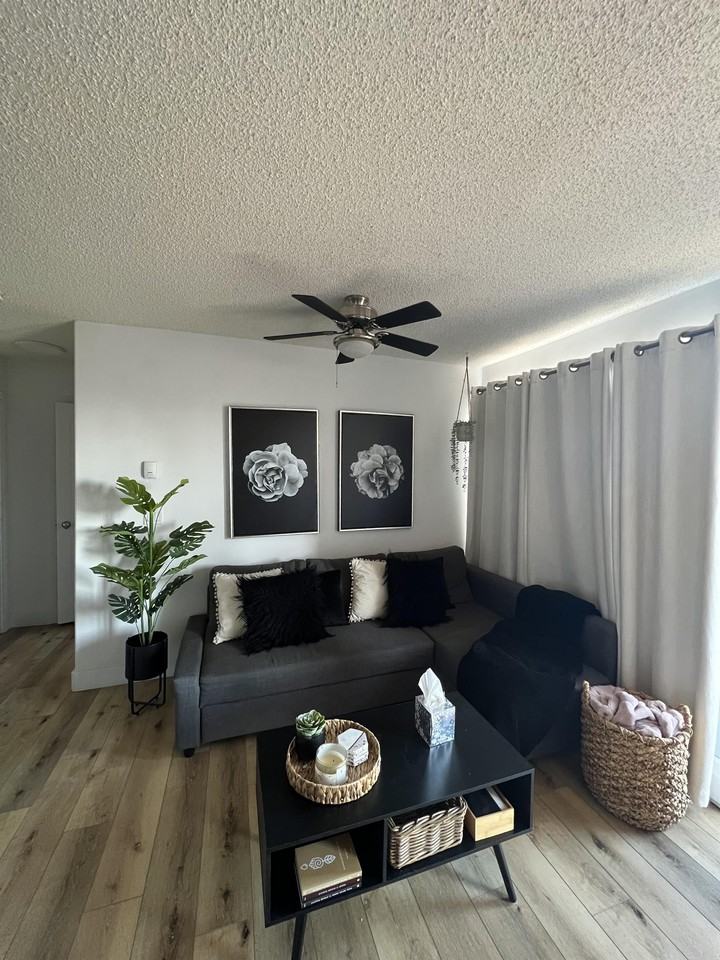 210 Village Terr Sw #6 - Photo 3 of 17