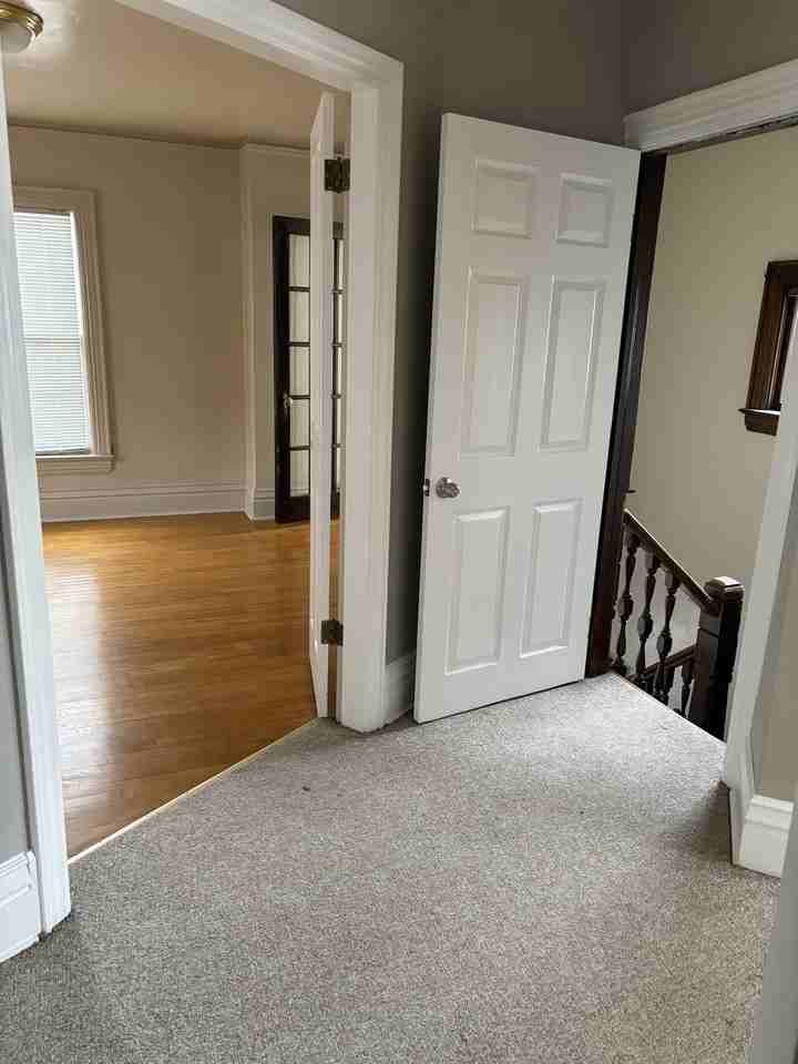 717 Scott Avenue - Photo 3 of 18