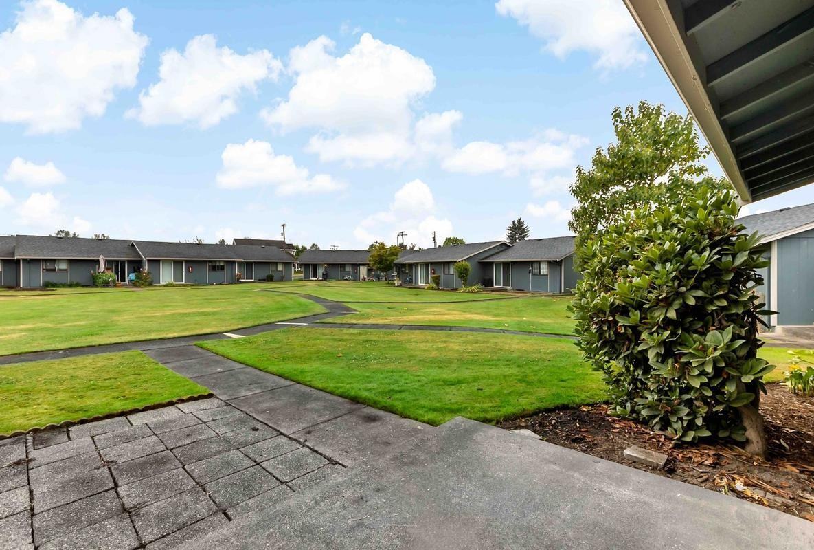 15881 64th St E - Photo 7 of 7