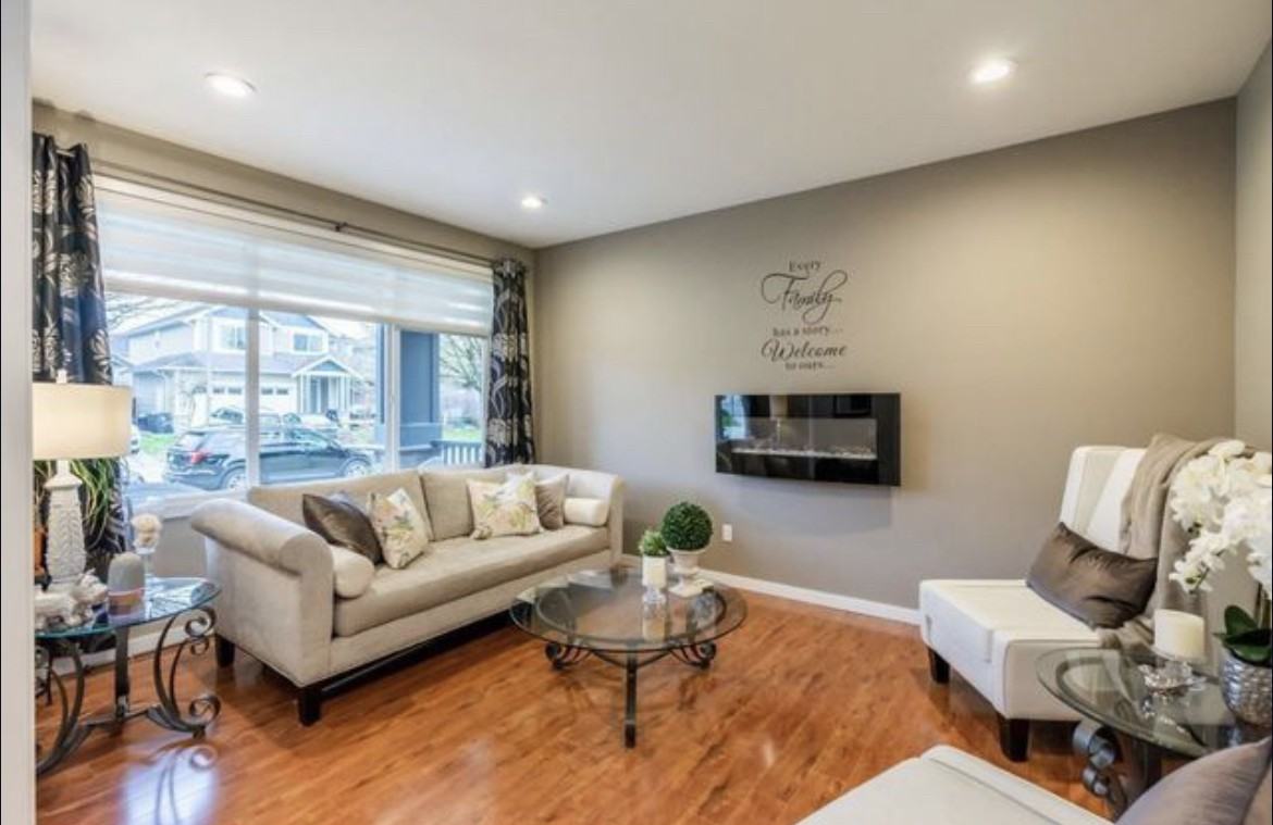 7149 196A St - Photo 6 of 12