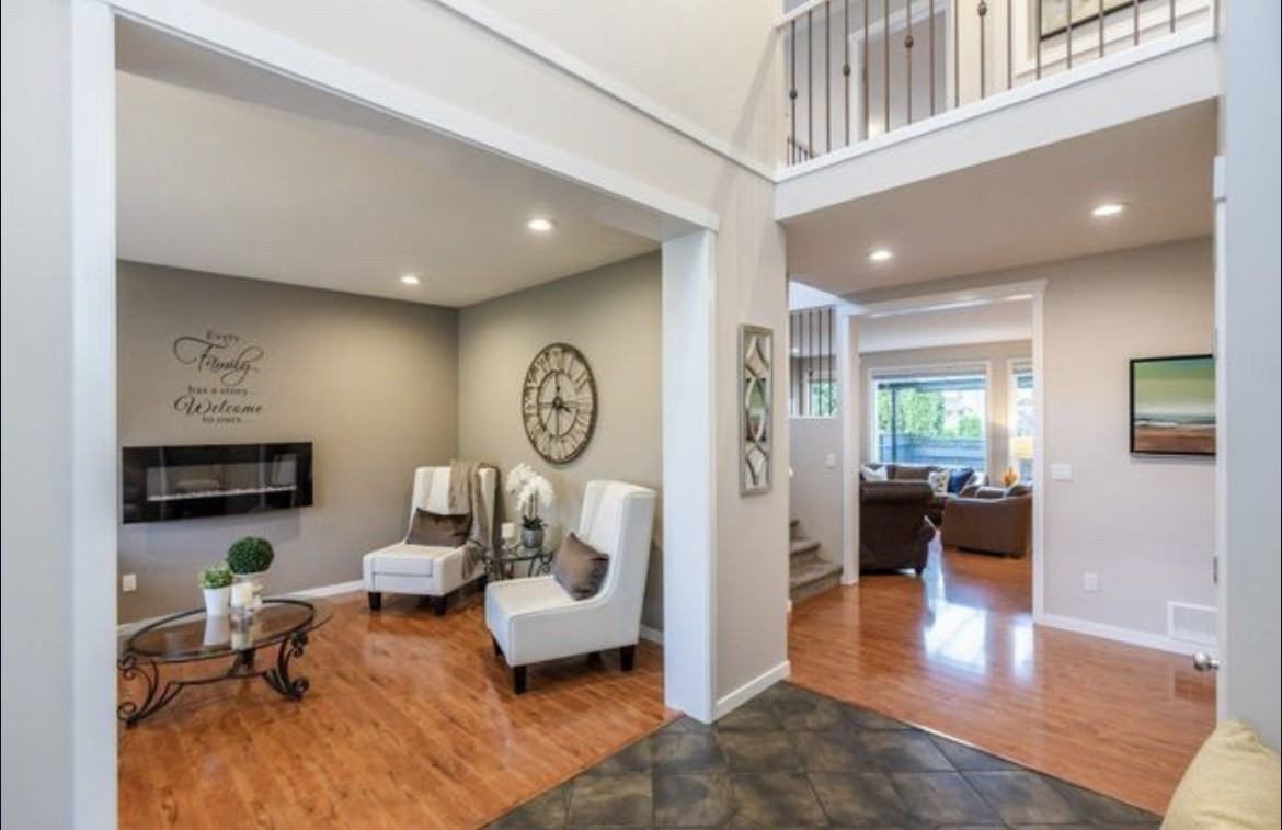 7149 196A St - Photo 4 of 12