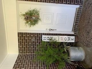 113 N Jackson Rd - Photo 2 of 21