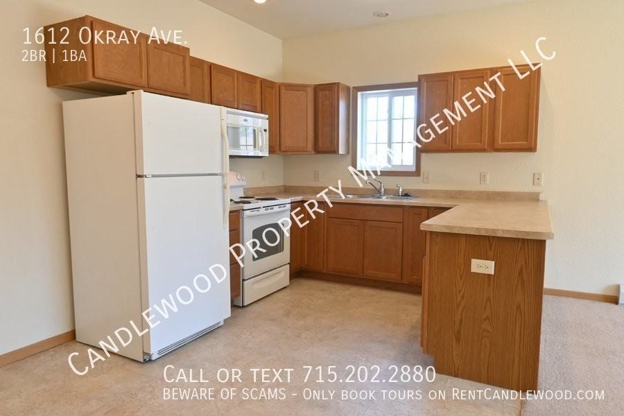 1612 Okray Ave - Photo 2 of 19