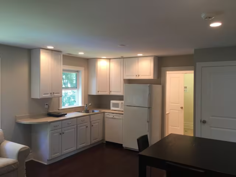 1300 Hope St #2 - Photo 3 of 24