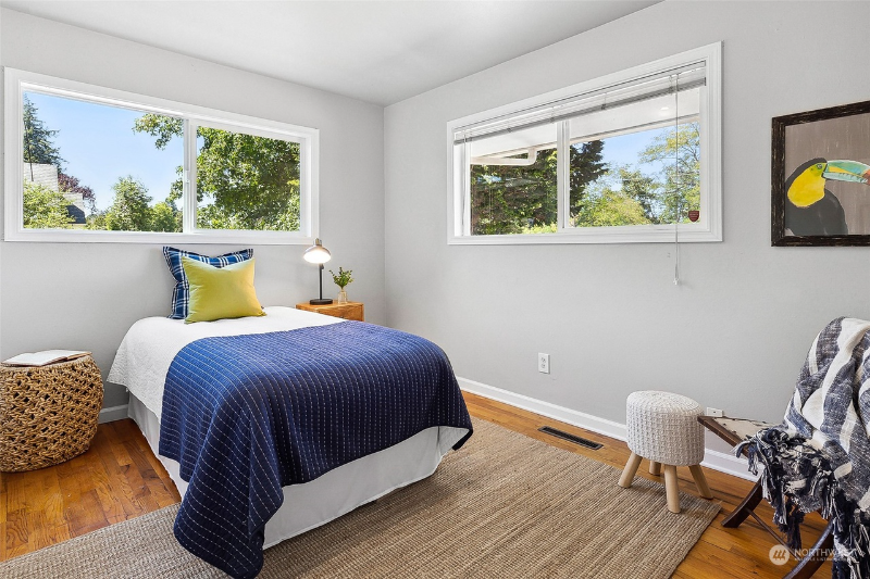 502 120th St S - Photo 2 of 9