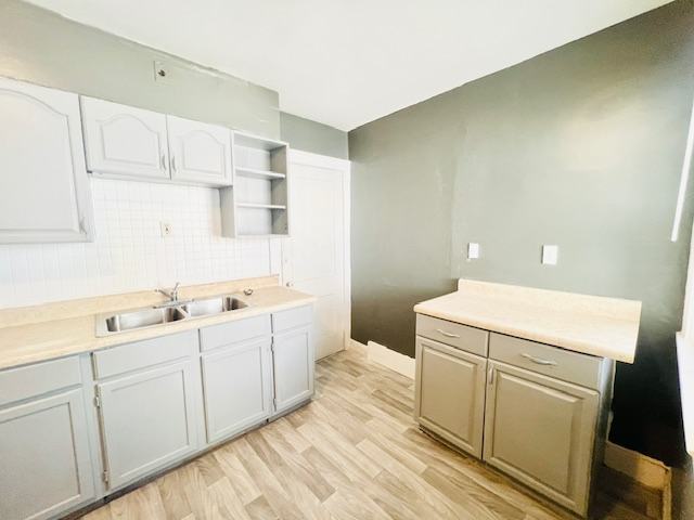 2925 Bales Ave - Photo 2 of 8