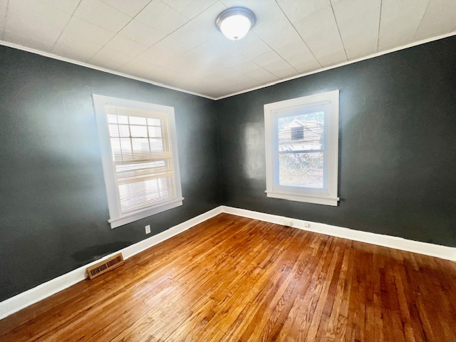 2925 Bales Ave - Photo 3 of 8