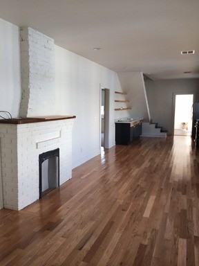 4904 S Robertson St - Photo 2 of 9