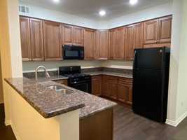 featured image of 606 S Riverside Ave