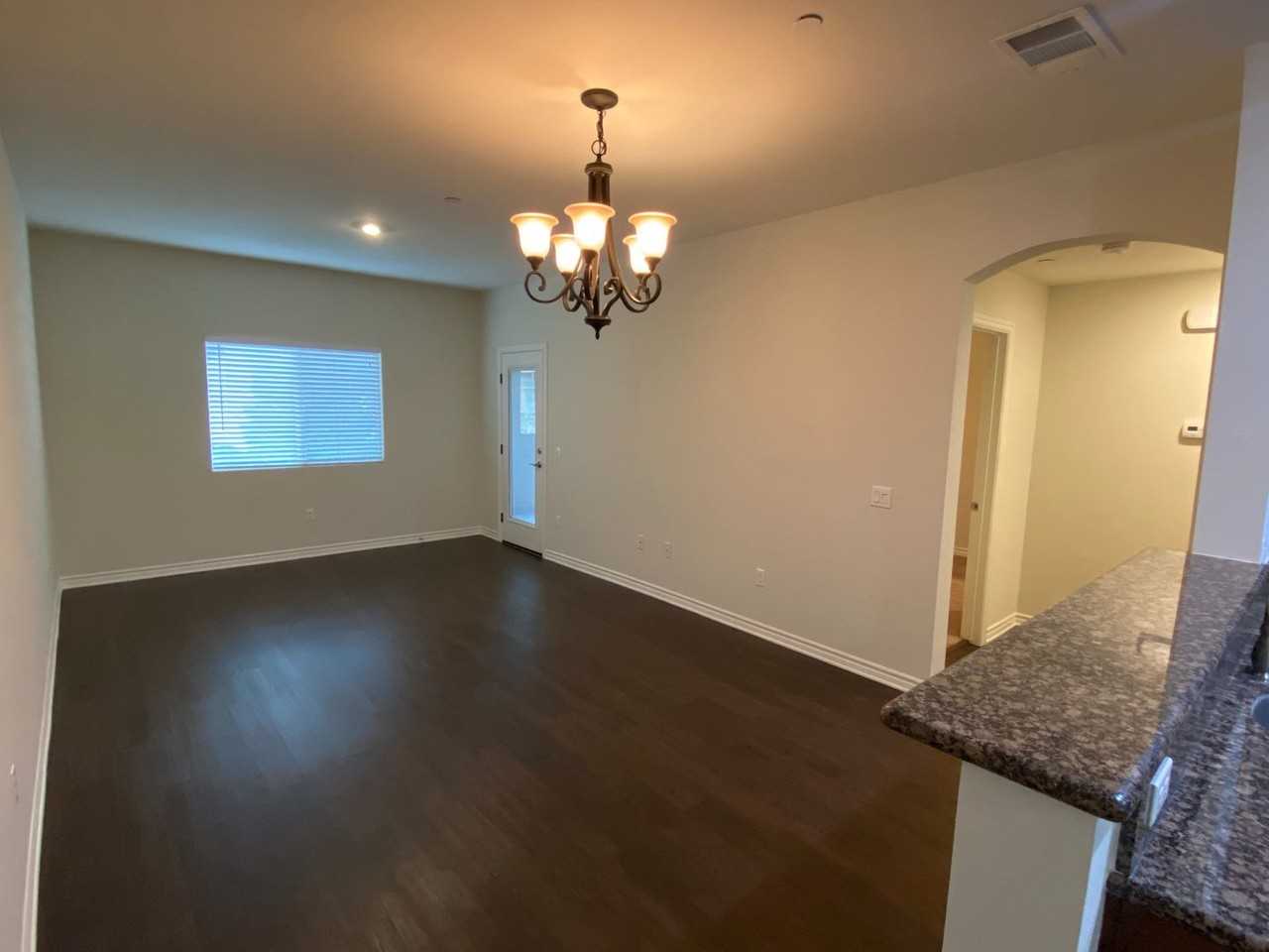 Santa Barbara Luxury Apartment Homes - Photo 3 of 50