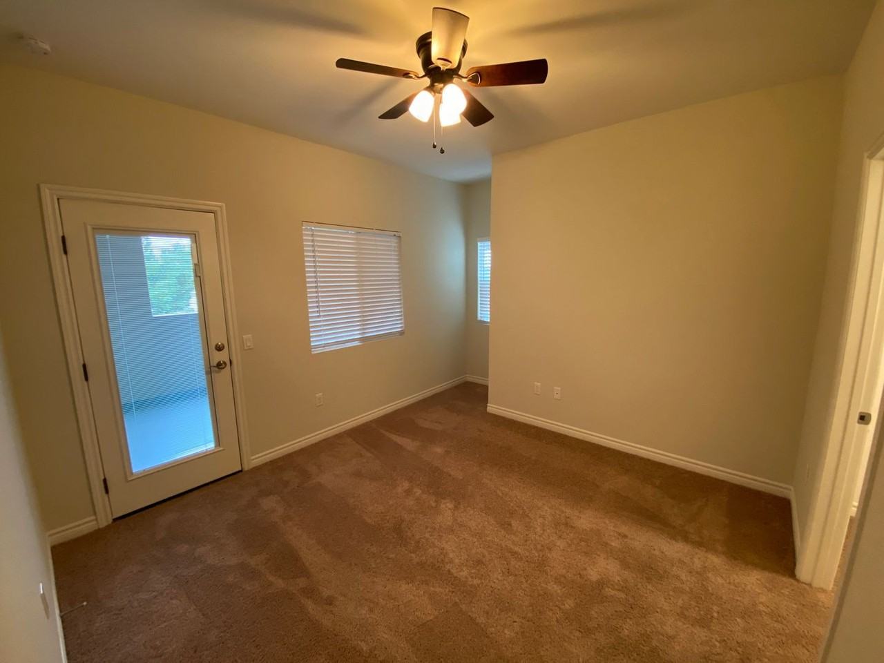 Santa Barbara Luxury Apartment Homes - Photo 6 of 50