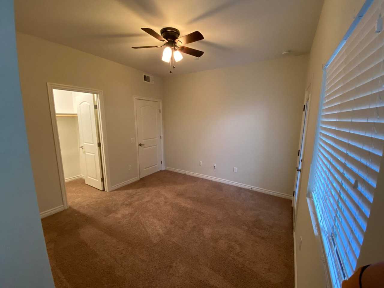 Santa Barbara Luxury Apartment Homes - Photo 7 of 50