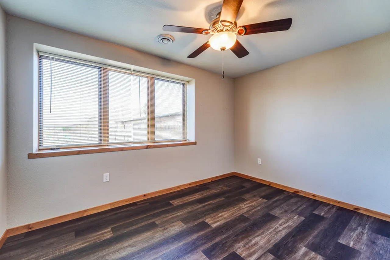 Sunset Place Apartments - Photo 6 of 50