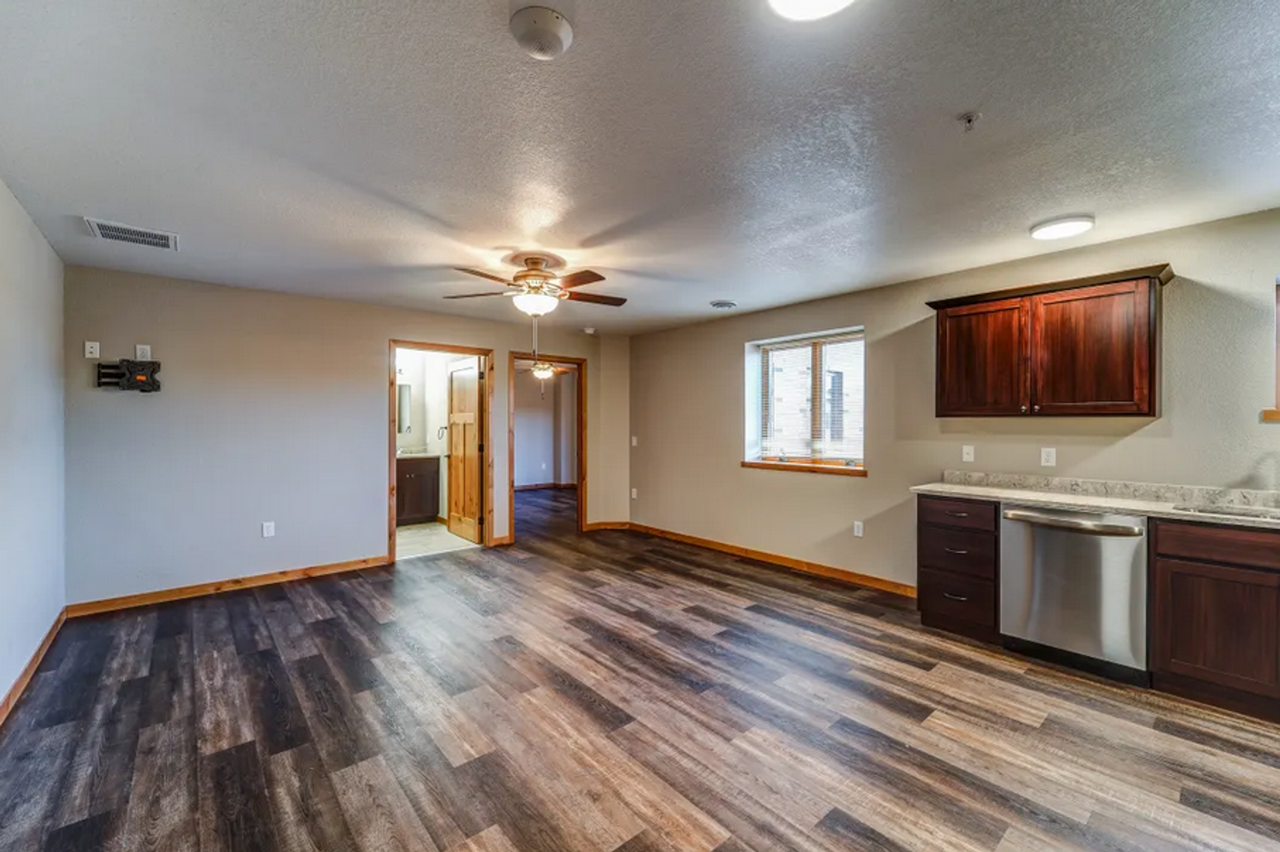 Sunset Place Apartments - Photo 7 of 50