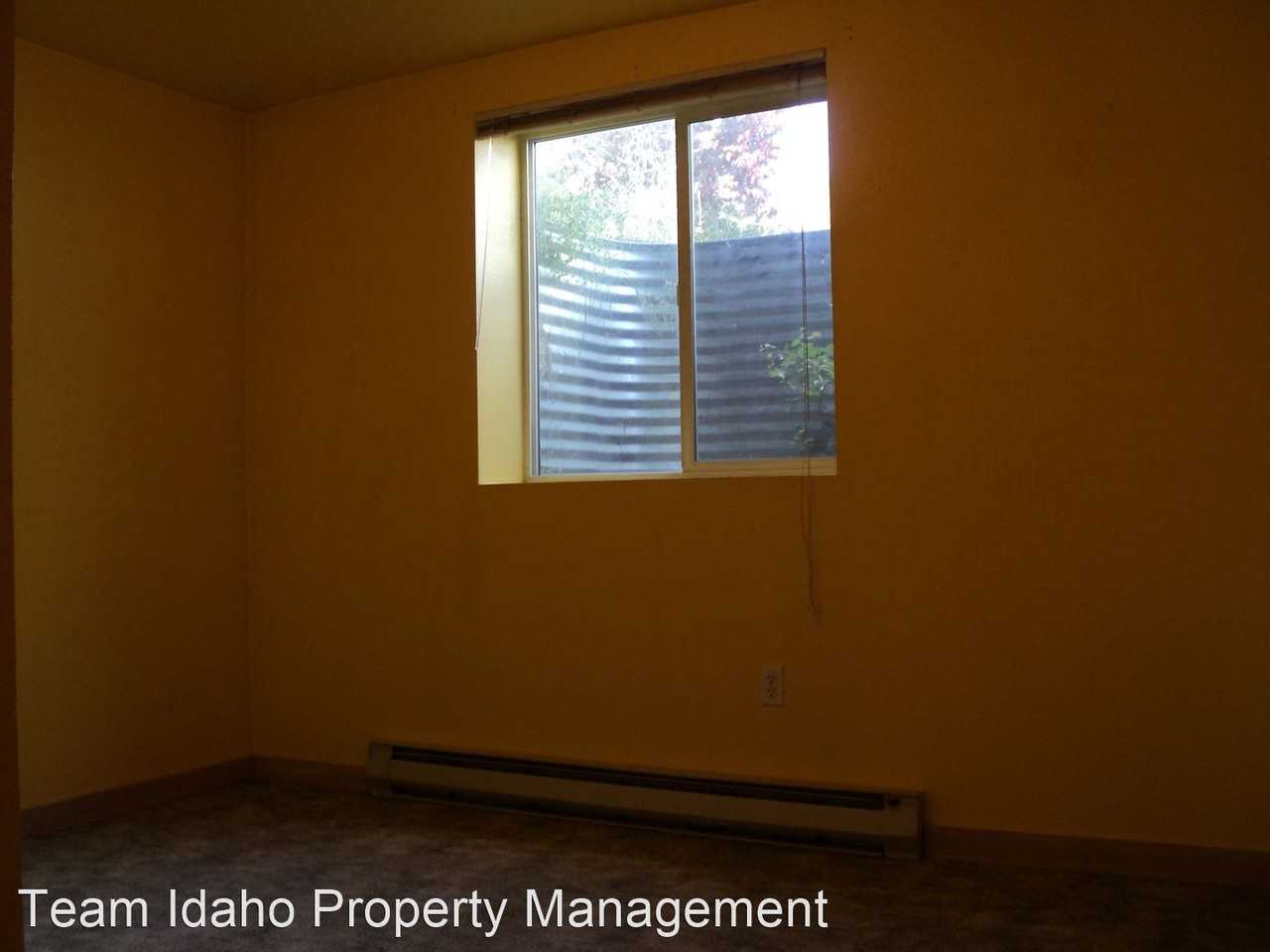 1006/1008 West A St. - Photo 3 of 11