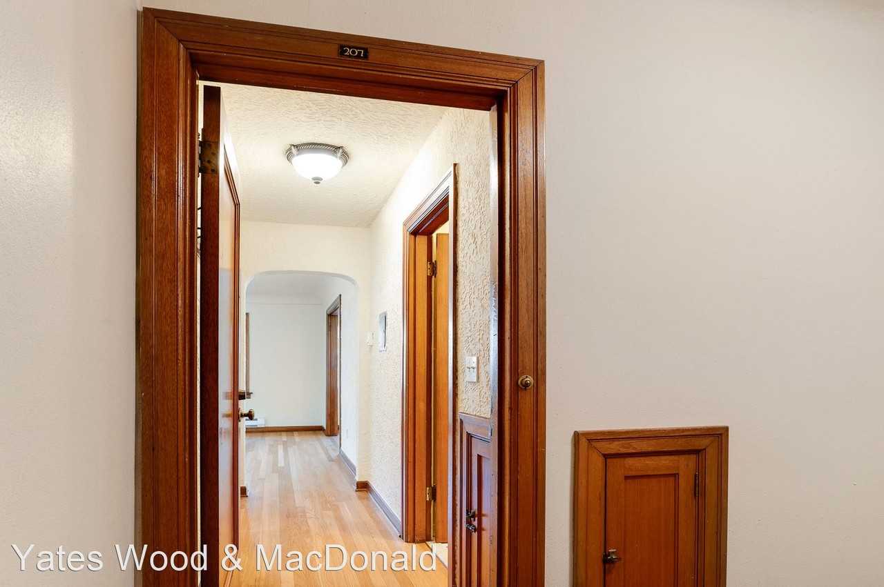 603 3rd Ave. W. - Photo 3 of 12