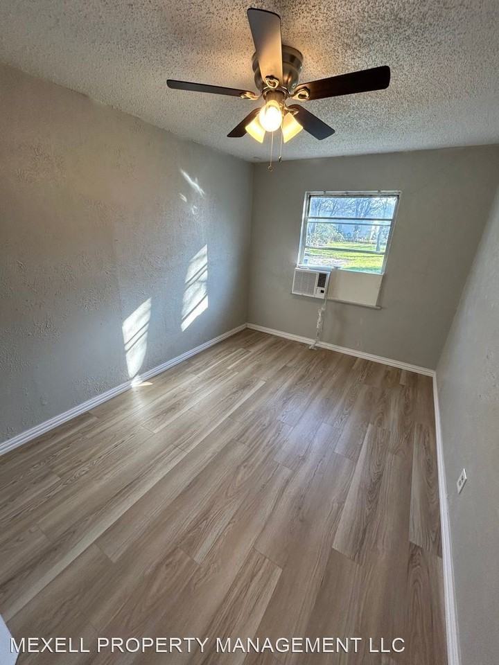 4126 Kernack St - Photo 3 of 11