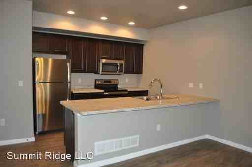 Silver Lane - Photo 3 of 9