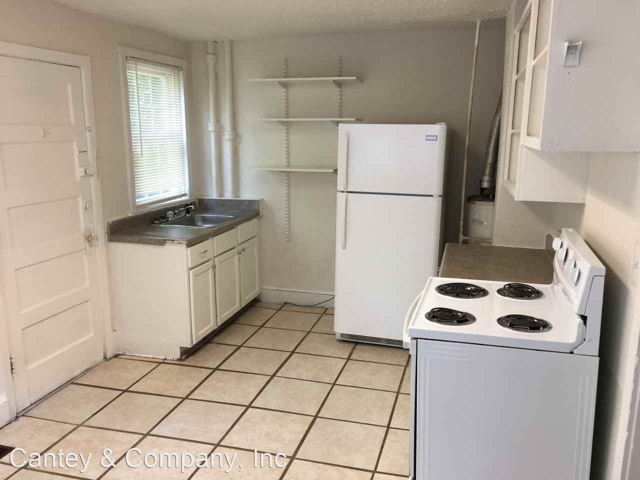 329.5 South Harden Street - Photo 3 of 9