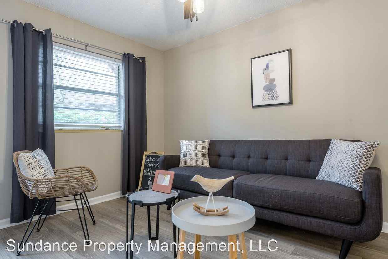 108 Weathers Court - Photo 2 of 15