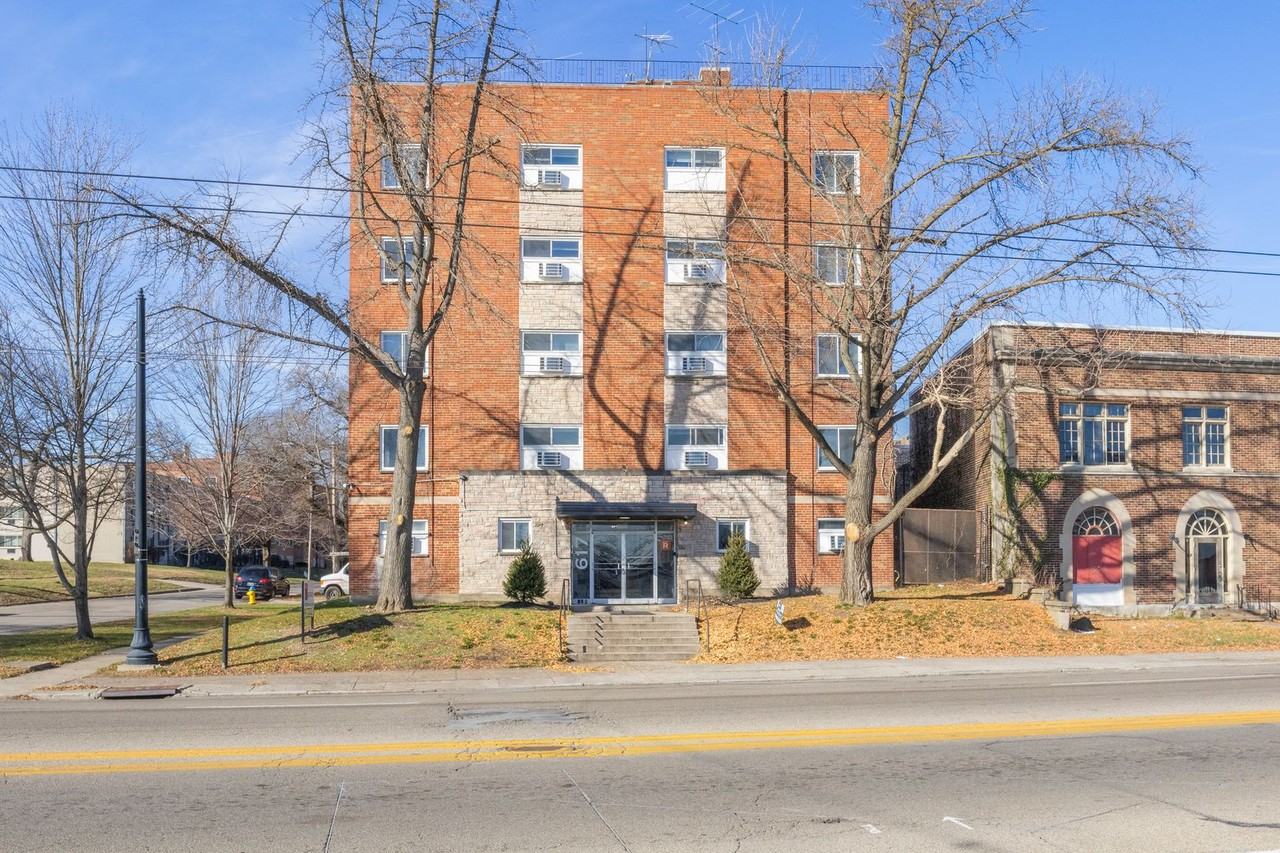 Riverview Apartments - Photo 6 of 14