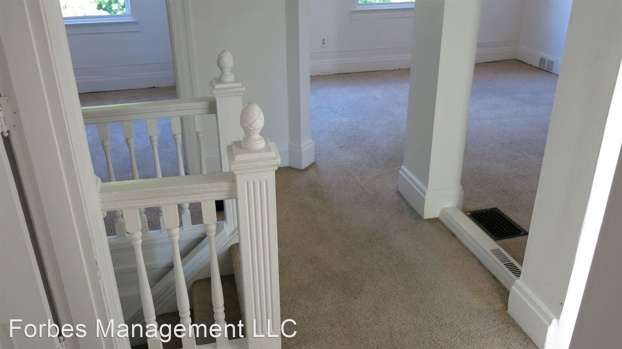 1850 Morningside Avenue - Photo 3 of 8