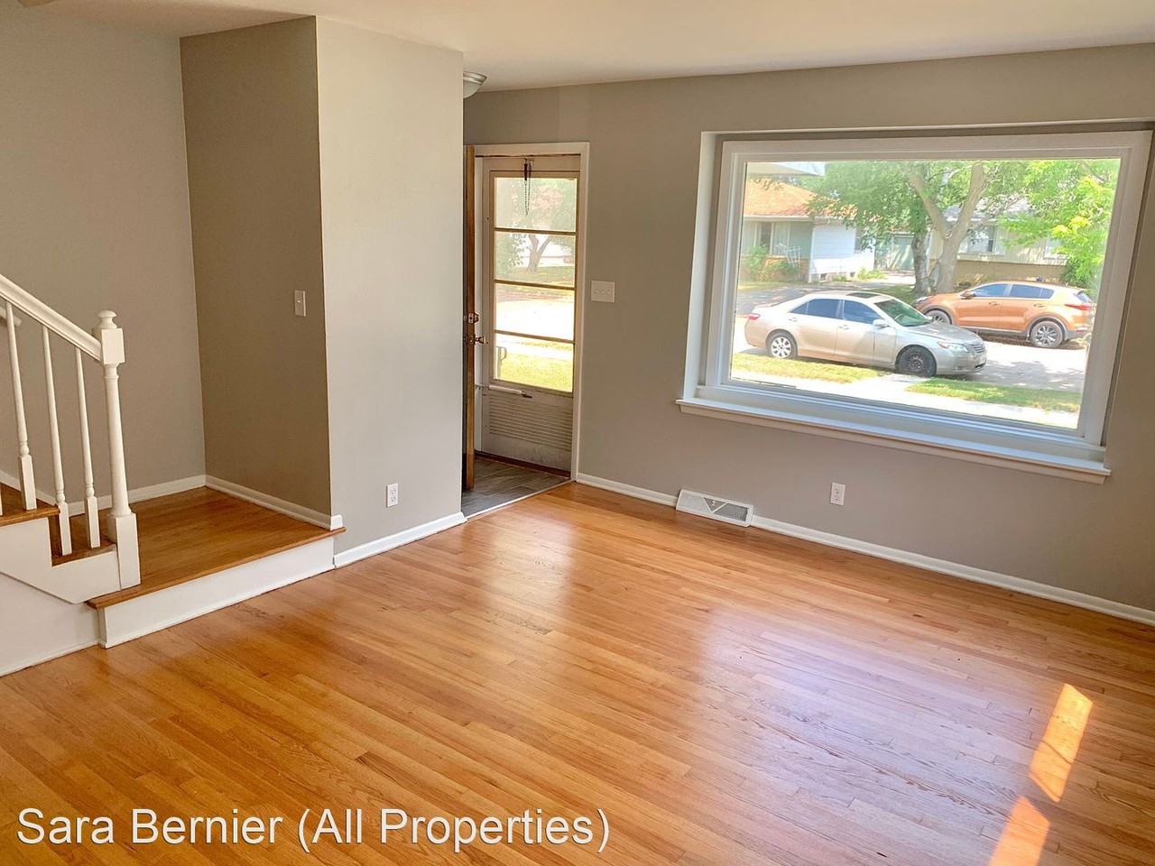 6919-6921 West Brentwood Avenue East - Photo 2 of 17