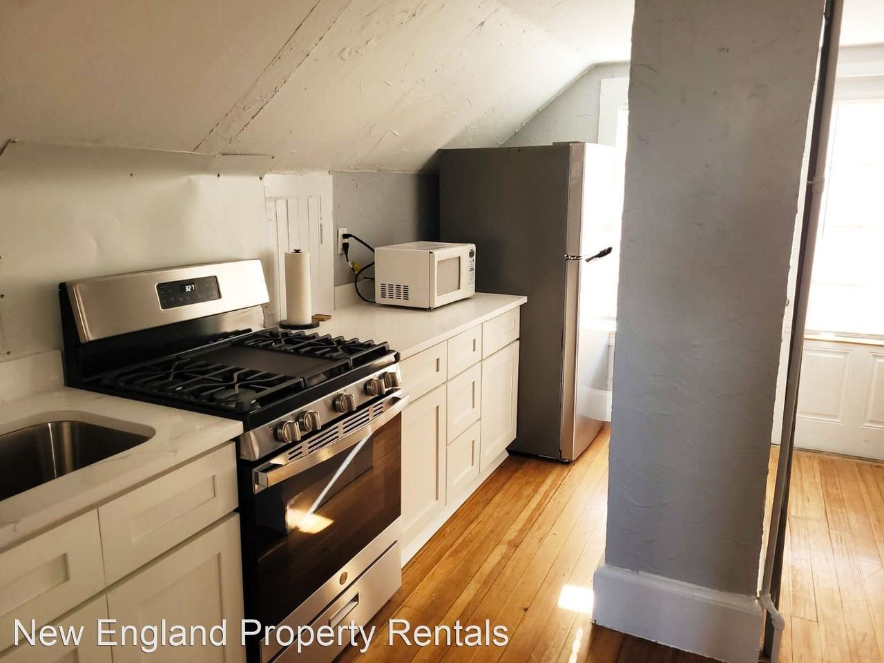 475 Nantasket Ave - Photo 3 of 7