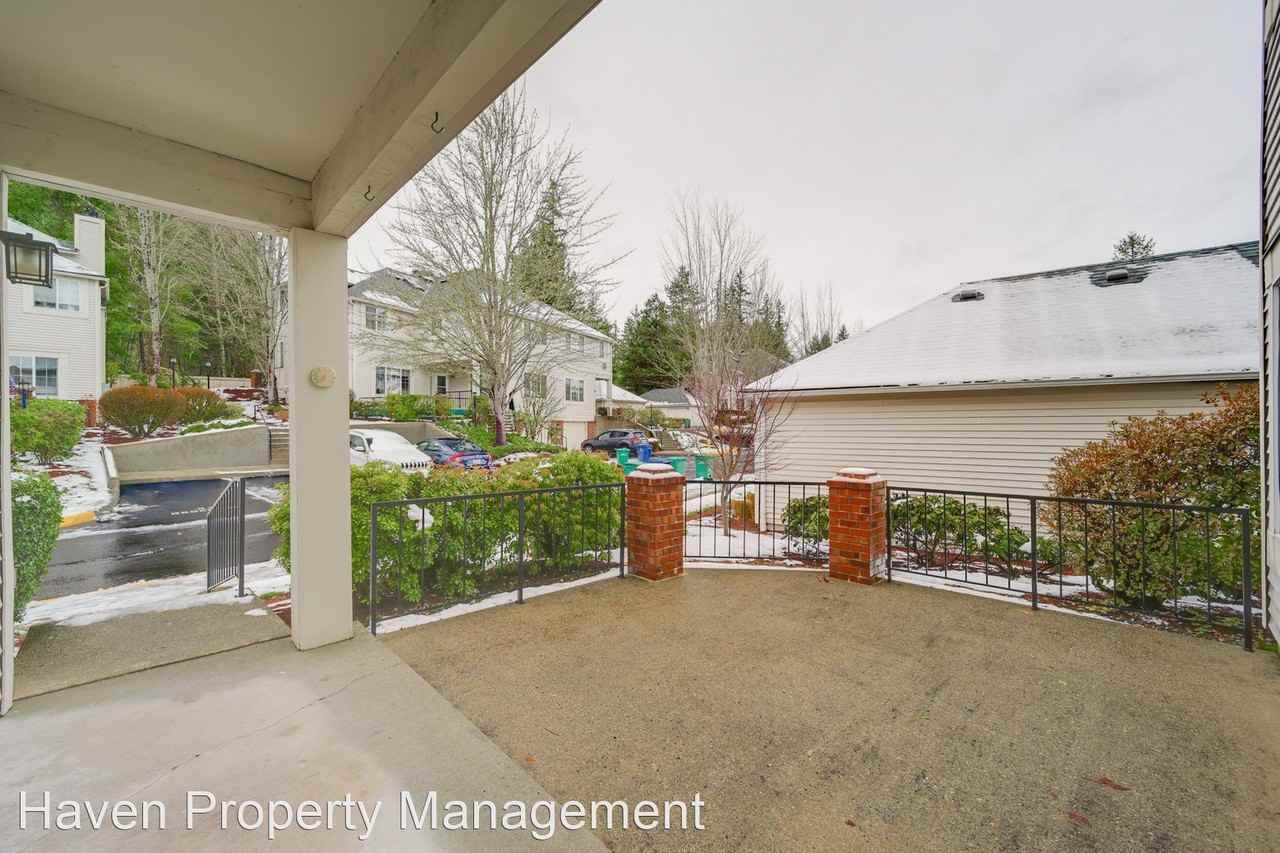 10909 Avondale Rd Ne - Photo 3 of 20